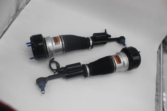 Substituição/reparação do absorvedor de choque frontal esquerdo e do conjunto de suportes para a Mercedes W221 Babos