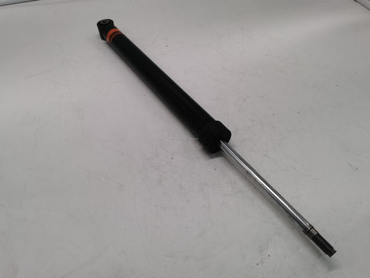 OE NO. 971616025 Modelo de carro para Porsche 971 Paramela Auto Parts Shock Absorber